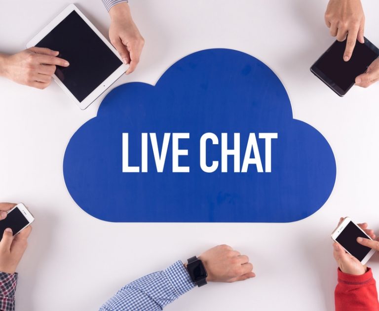 Chat di gruppo e chatbot, prepariamoci a usarle anche in azienda