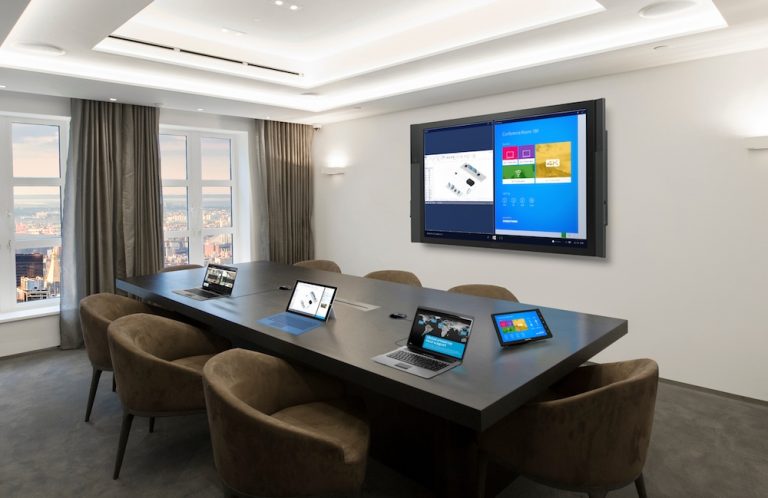 Microsoft Surface Hub: in arrivo entro marzo a quasi 9 mila dollari