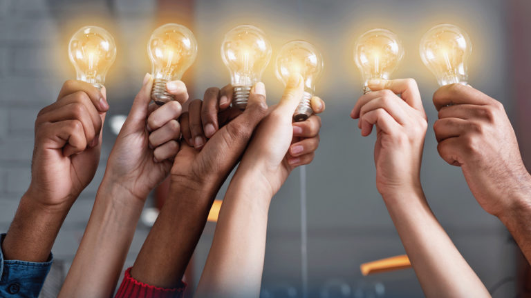 Leggi l'articolo Il paradigma del Design Thinking: quali sono gli strumenti a disposizione delle aziende per aumentare la capacità di fare innovazione?